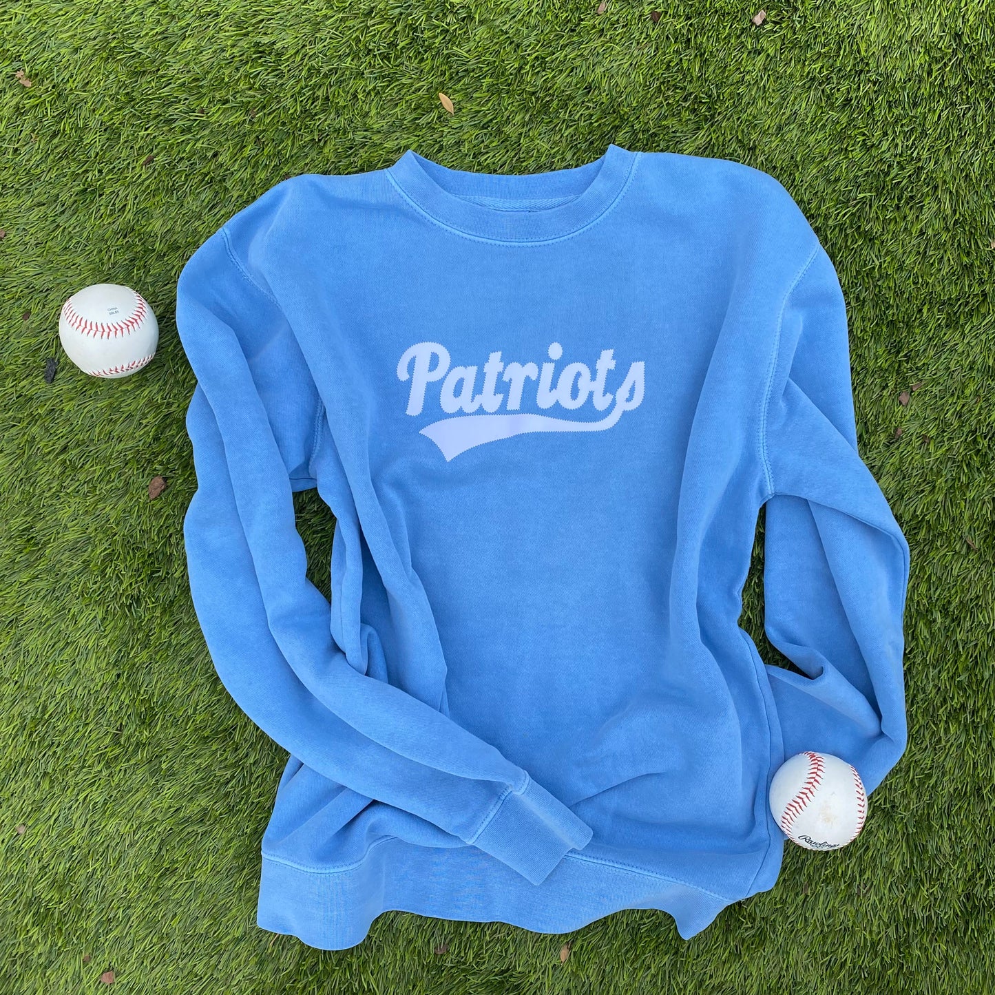 Vintage Patriots Sweatshirt (Adults)